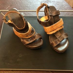 Woman’s leather sandal Bed Stu sz 8 1/2